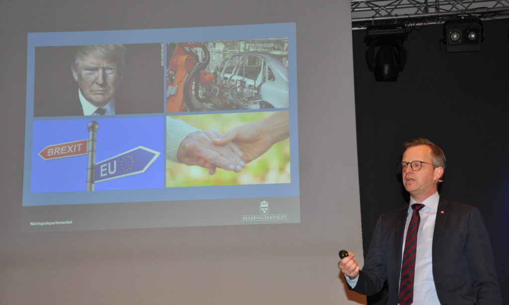 Näringsministern: “Sverige behöver nyindustrialiseras”