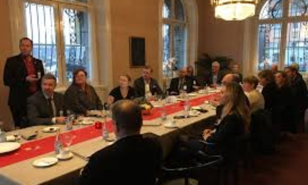 Södertörnskommunerna uppvaktar trafikutskottet