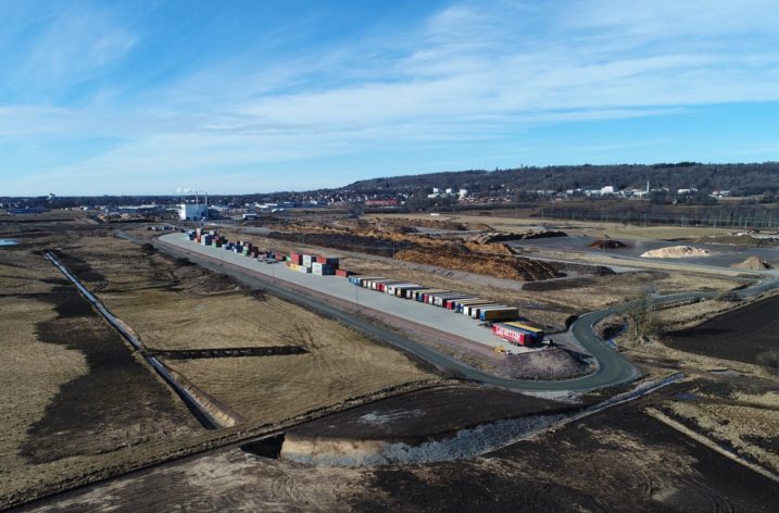 Jula köper tågterminalen ”Dryport Skaraborg”.