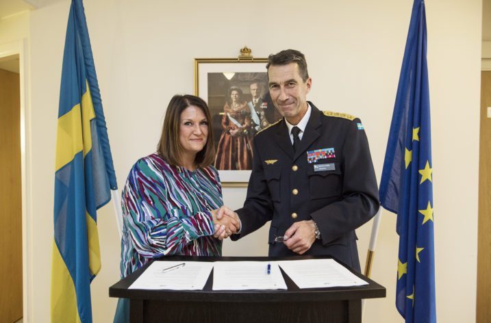 TYA och Försvarsmakten i lastbilsförarsamarbete